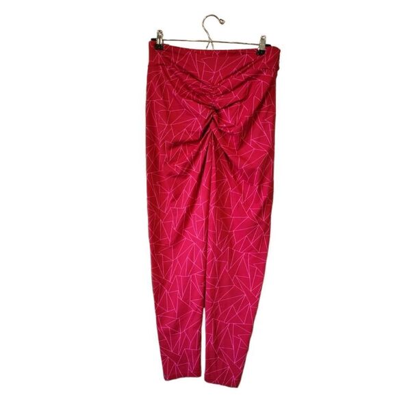 Lici Adore Magenta High Waist Scrunch Legging - Picture 2 of 15
